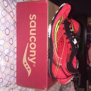 Saucony track spikes